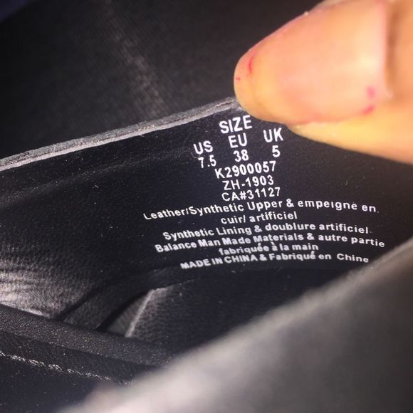 DKNY Block Heel Sandals, Size 7.5, Black - Picture 11 of 11